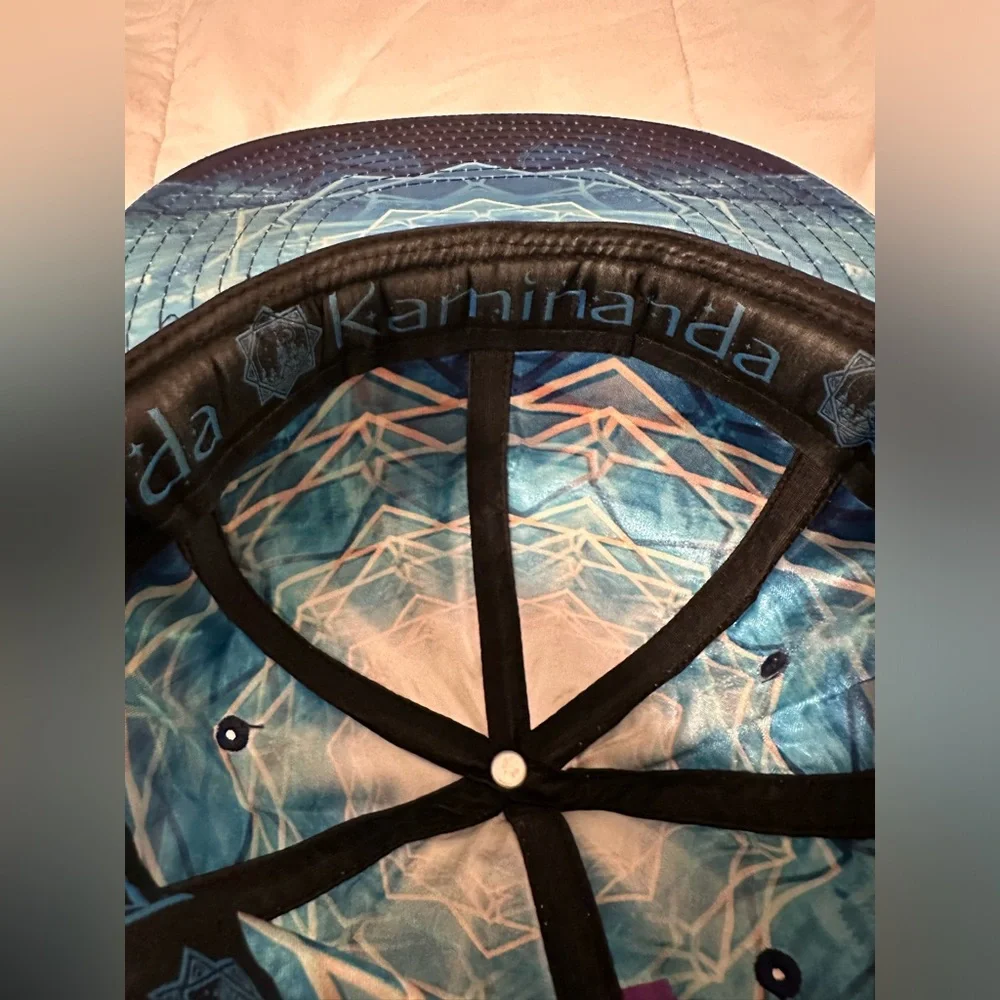 Alternative Intelligence x Kaminanda SnapBack - Picture 7 of 9